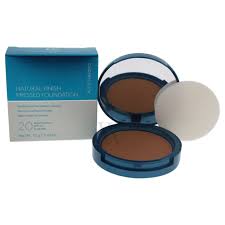 NATURAL FINISH PRESSED FOUNDATION SPF20 MEDIUM-SAND
